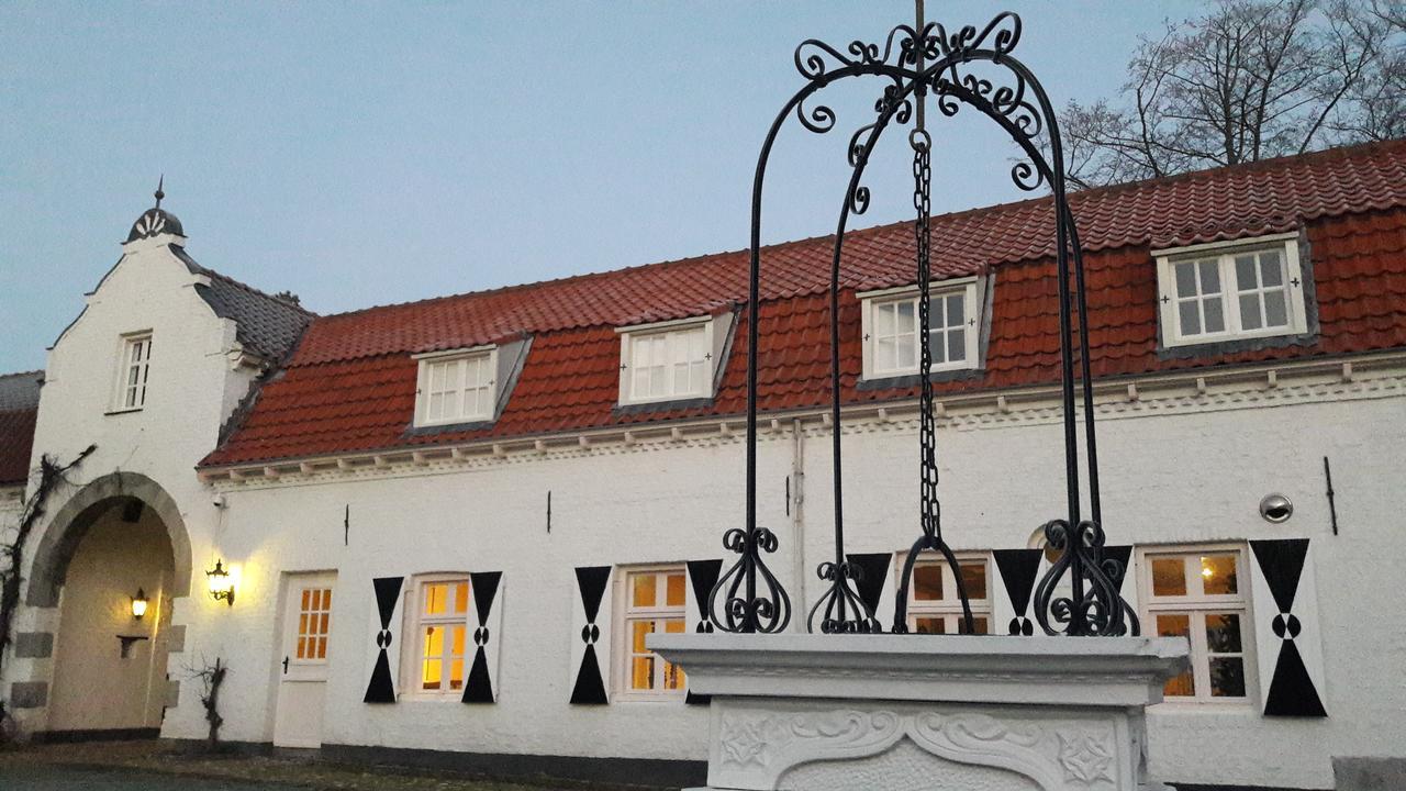 Bed and Breakfast Kasteel Aldenghoor Хален Экстерьер фото